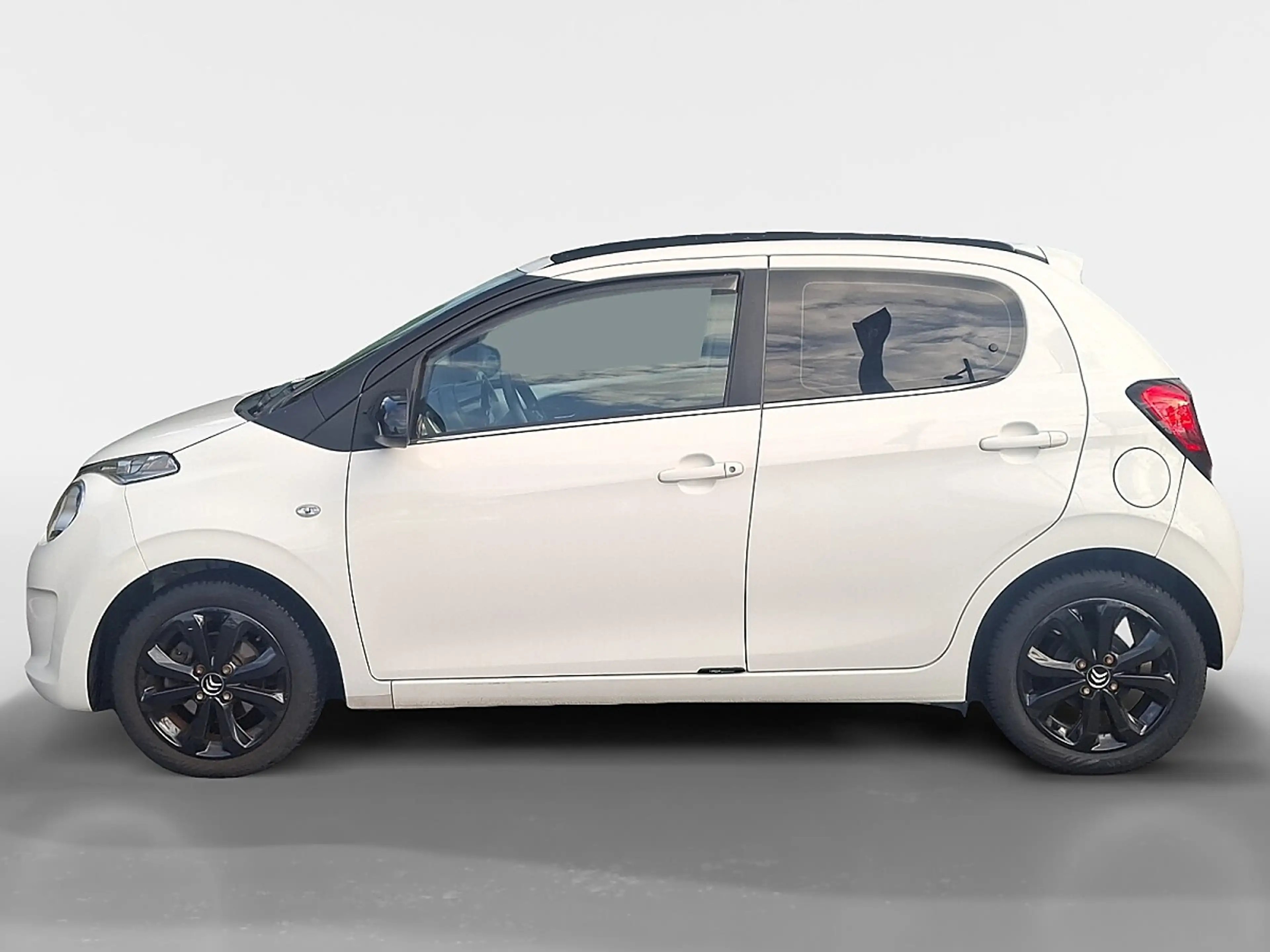 Citroen C1 PureTech 82 manuell Shine — photo 3