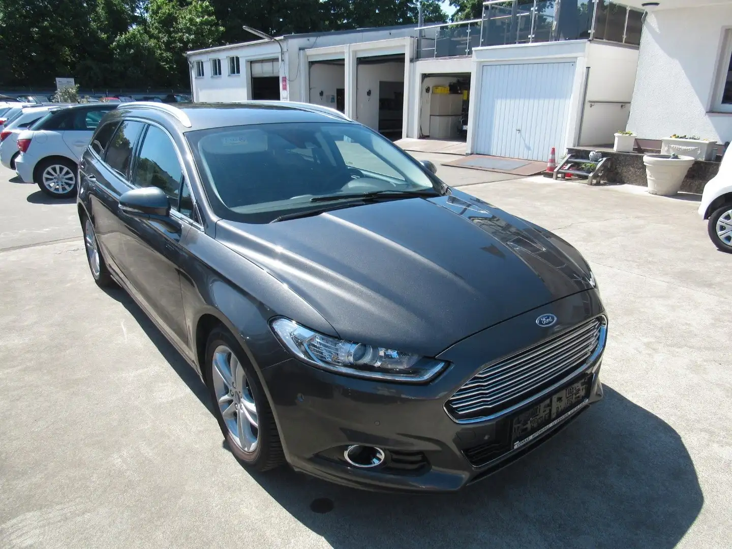 Ford Mondeo Turnier Titanium,KLIMA,ALU,SITZHEIZUNG. Grau - 2