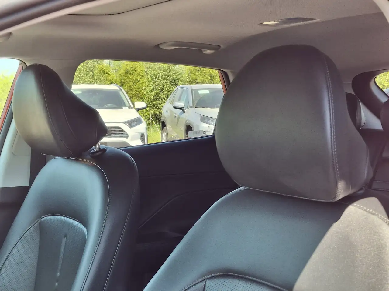 Hyundai KONA снимка Hyundai KONA