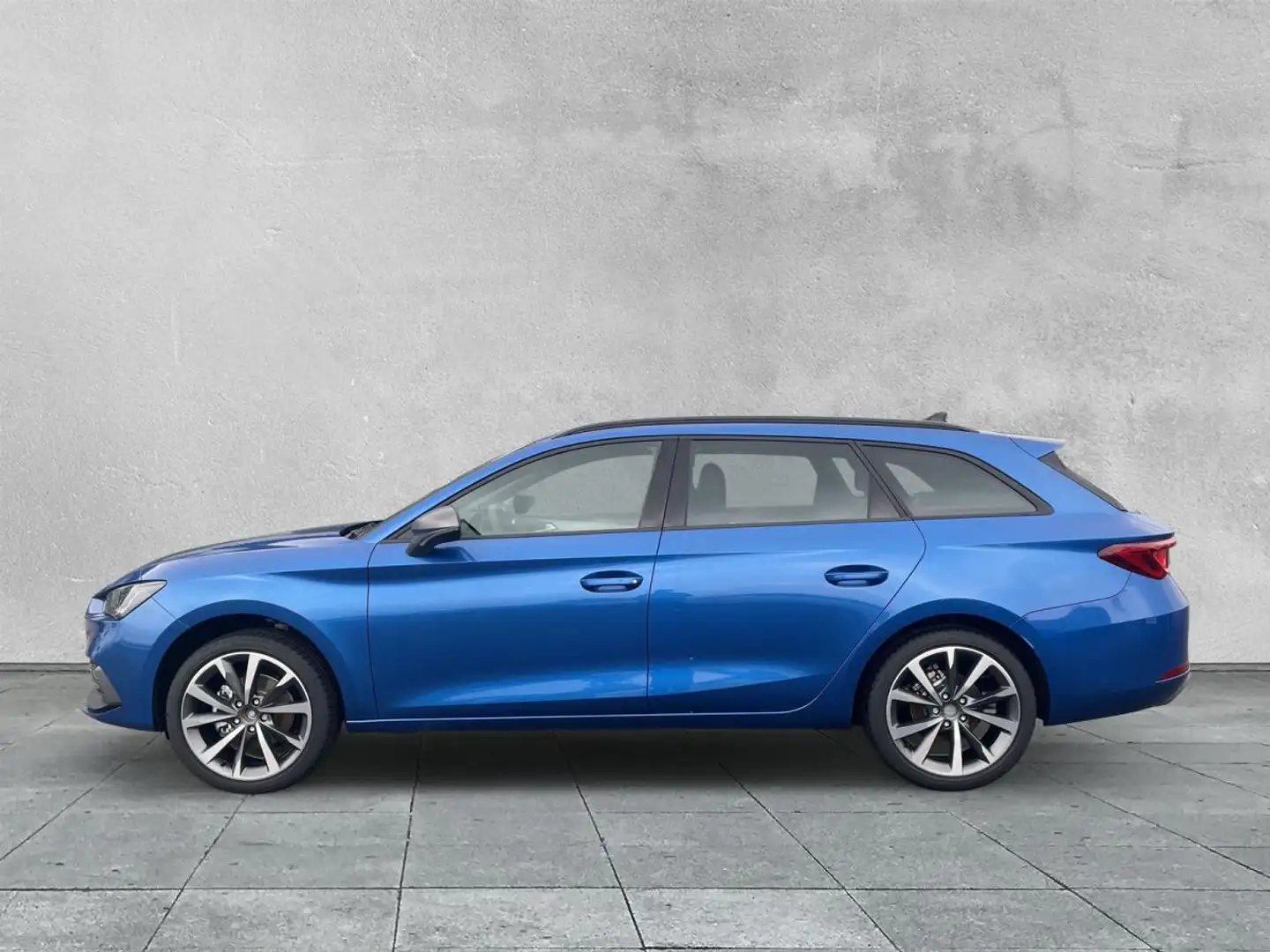 SEAT Leon Sportstourer FR 1.5 TSI 6-Gang *sofort verfügbar* Blau - 2