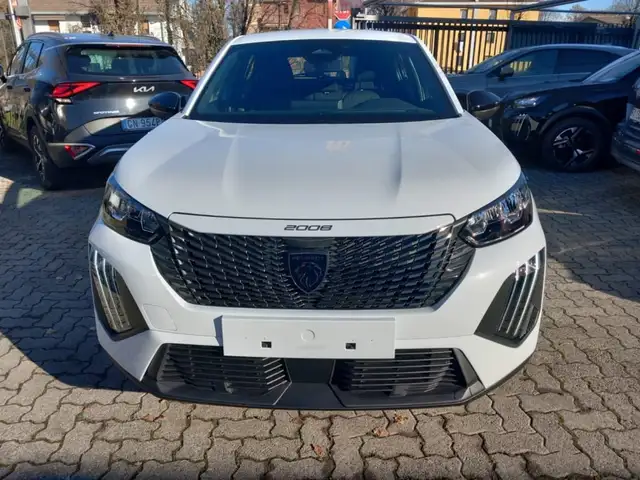 Peugeot 2008 view 8