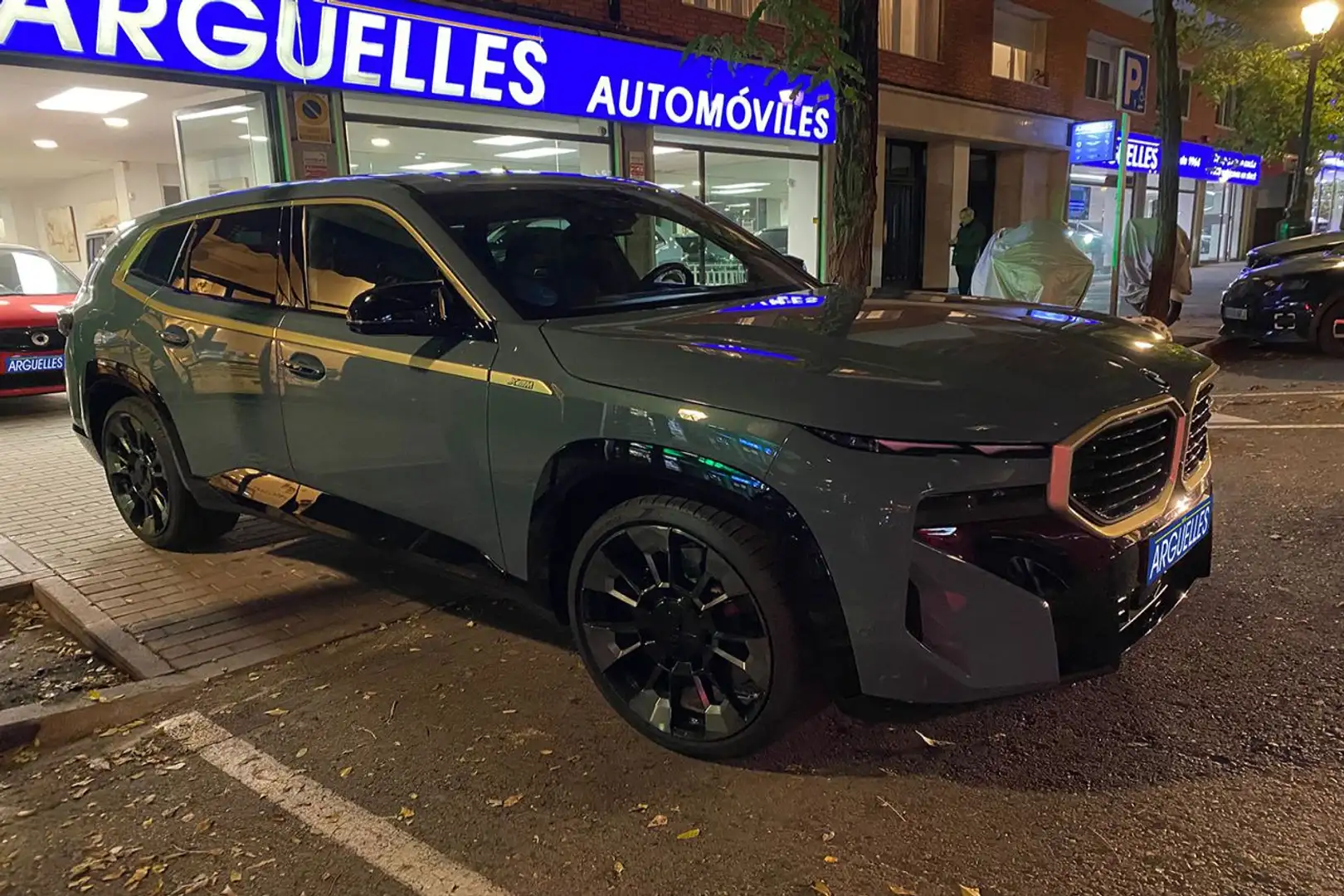 BMW XM 4.4 PHEV 653cv Vert - 2