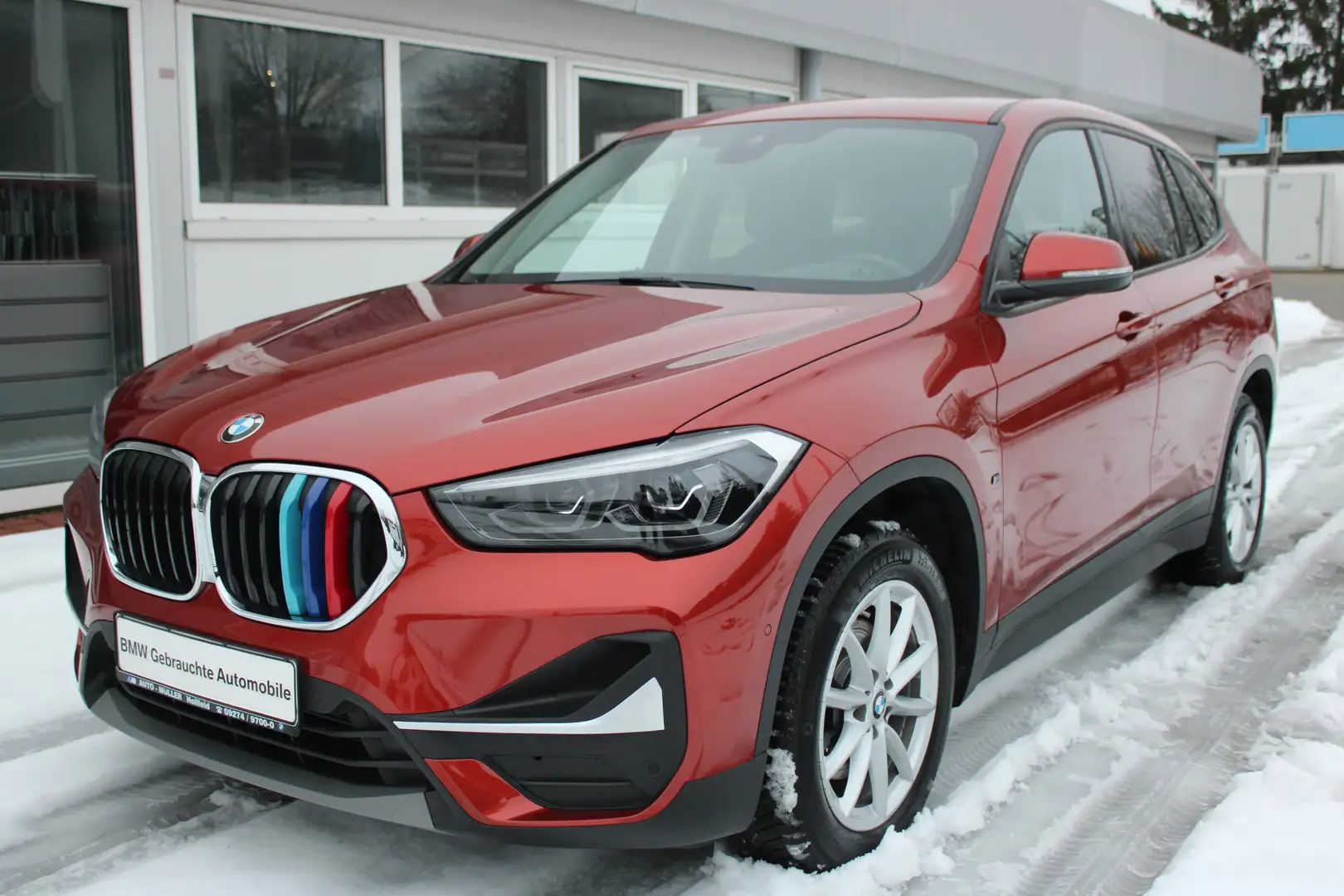 BMW X1 sDrive18i Advantage DAB LED Pano.Dach RFK Orange - 2