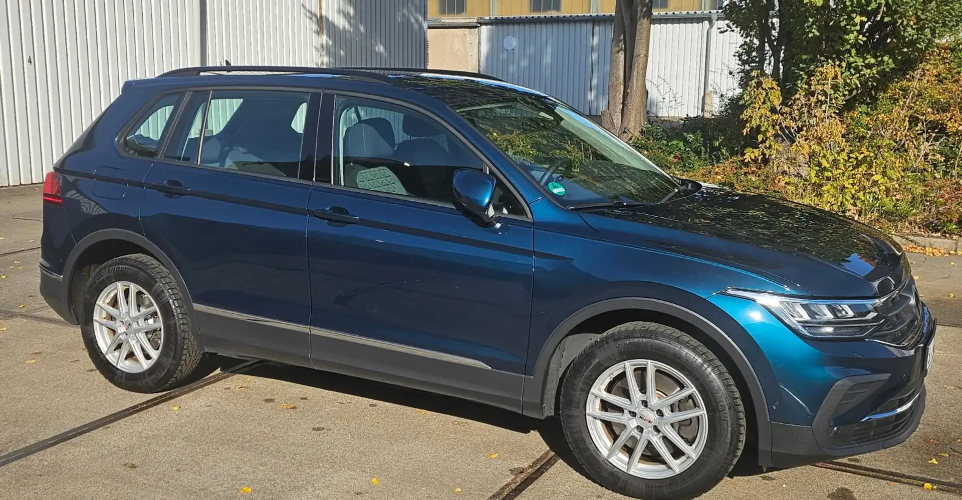 Volkswagen Tiguan Tiguan Plug-In-Hybrid 1.4 eHybrid OPF DSG Life Vert - 1