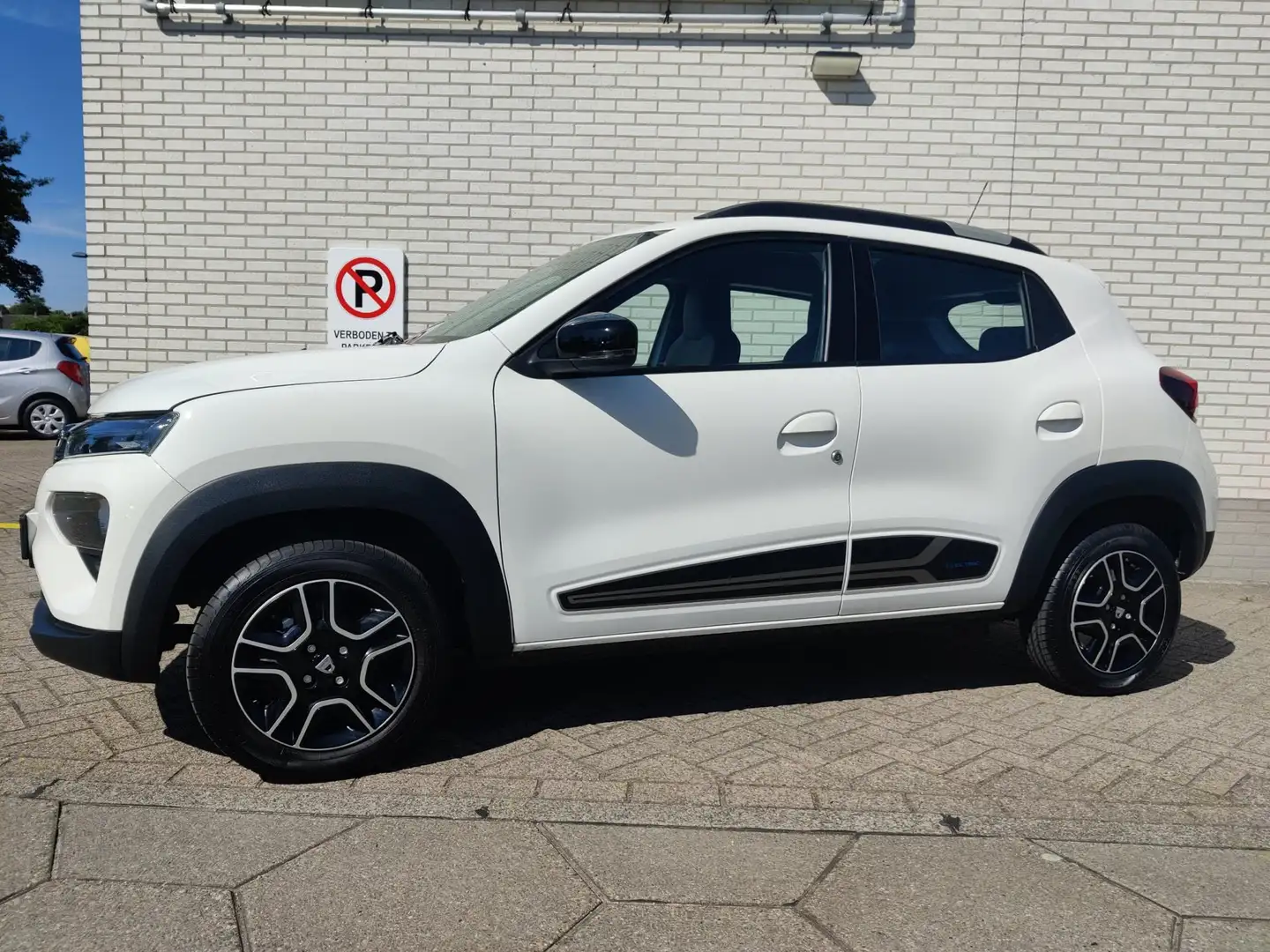 Dacia Spring Comfort Plus (Orange Pack) 27 kWh Leder / Navigati Alb - 2