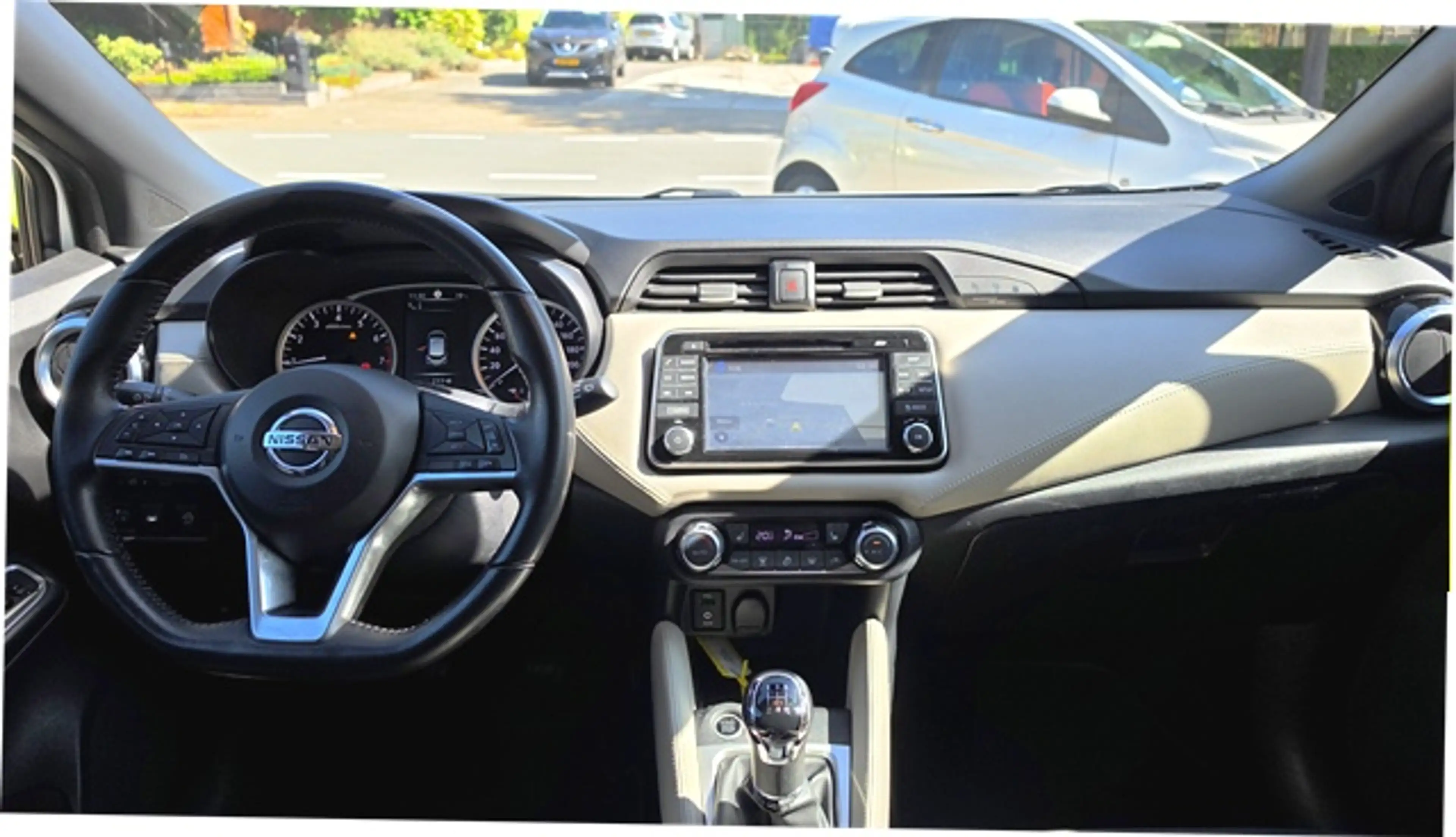 Nissan Micra 0.9 IG-T 90pk Tekna Navi - Camera 360° - Bose — photo 9