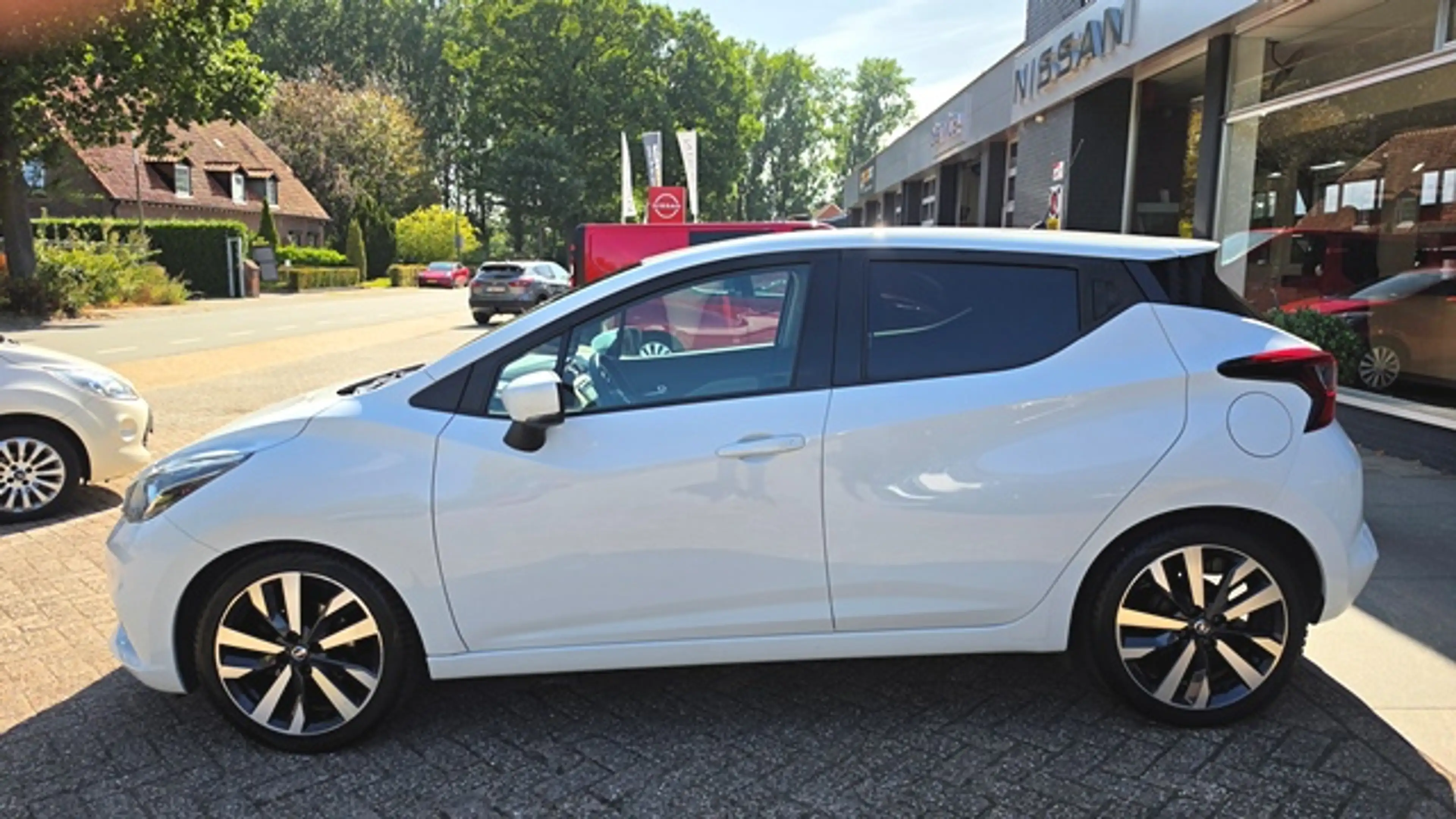 Nissan Micra 0.9 IG-T 90pk Tekna Navi - Camera 360° - Bose — photo 4