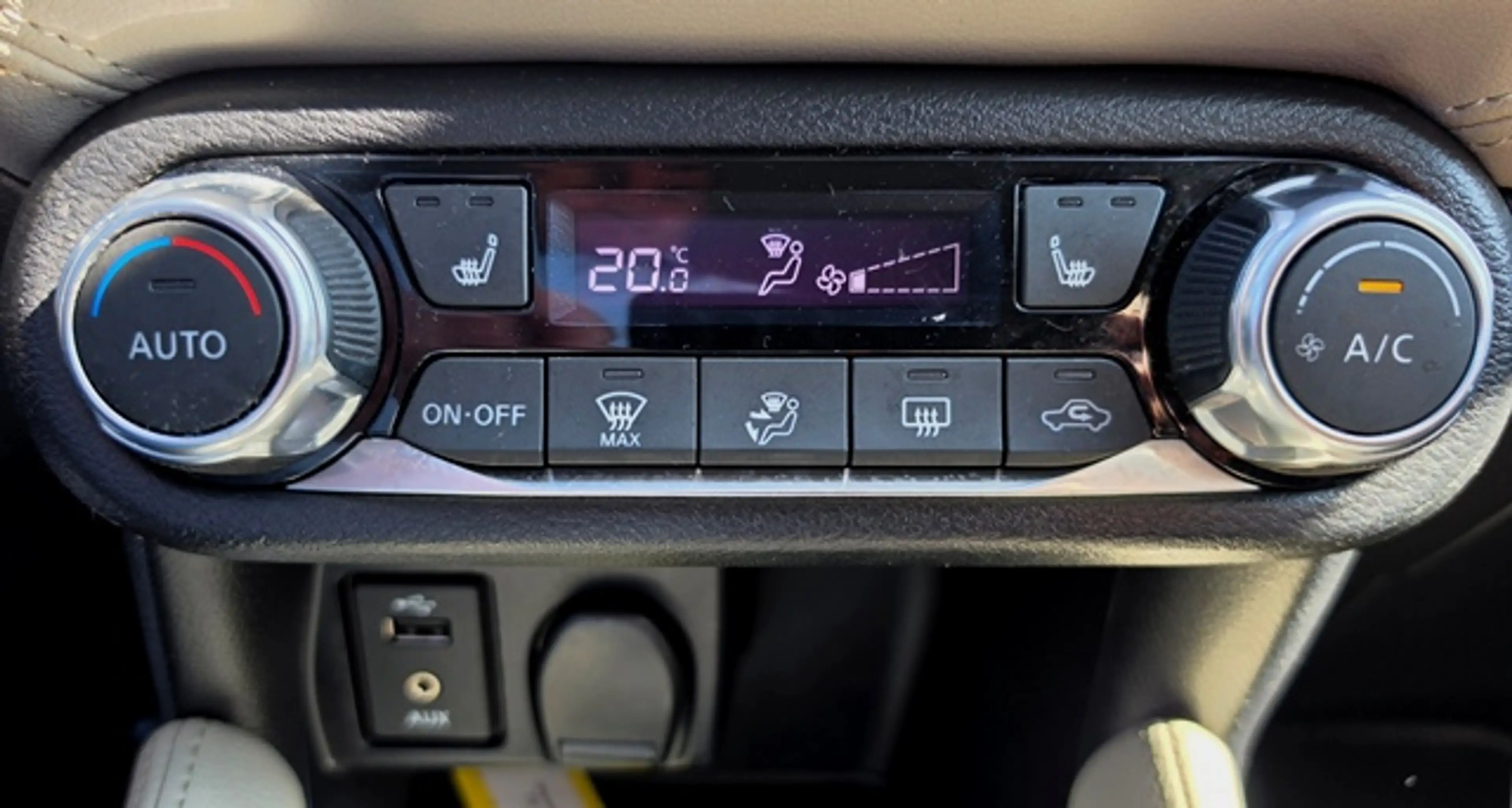 Nissan Micra 0.9 IG-T 90pk Tekna Navi - Camera 360° - Bose — photo 12