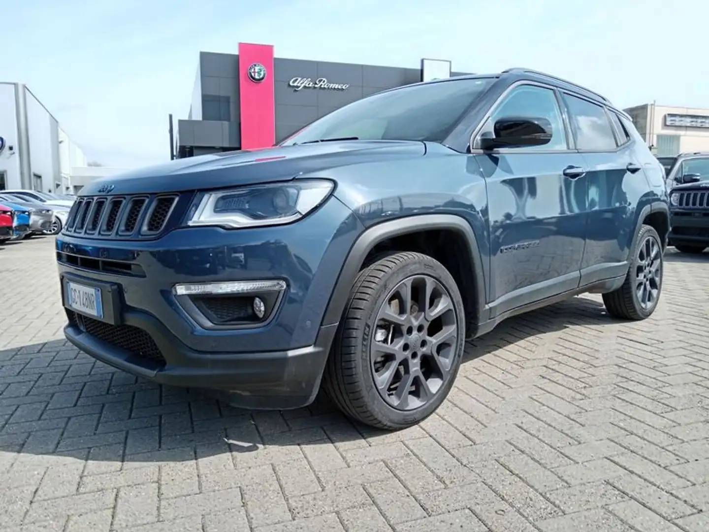 Jeep Compass 1.3 T4 240CV PHEV AT6 4xe S plava - 1