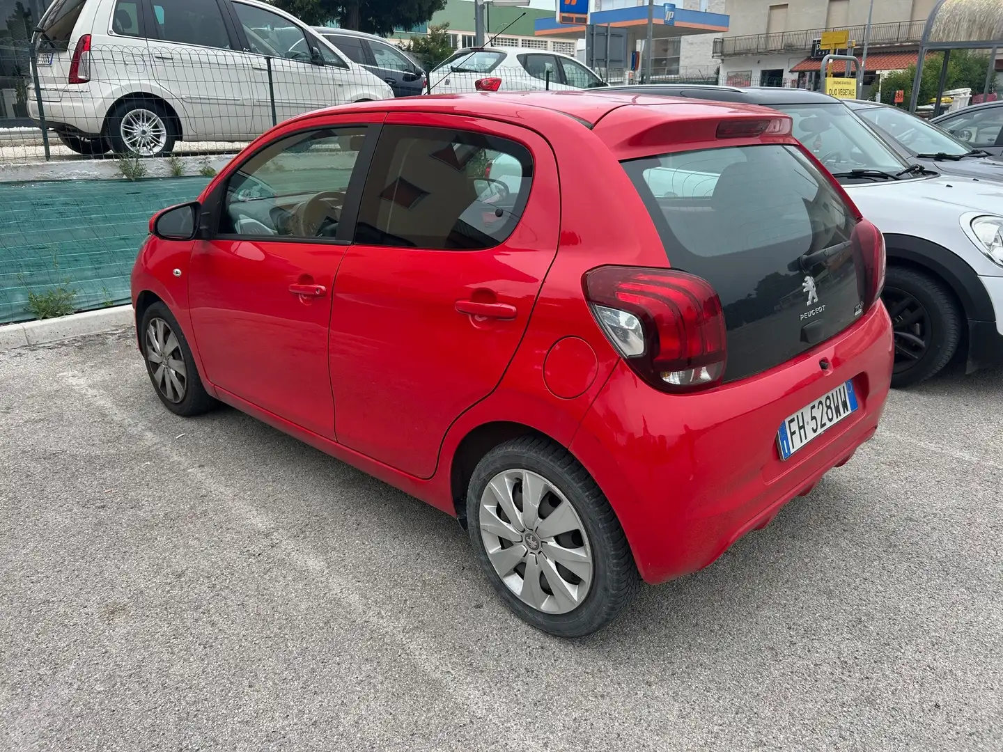 Peugeot 108 108 5p 1.2 puretech Active Top! E6 Červená - 2