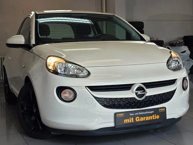 Opel Adam