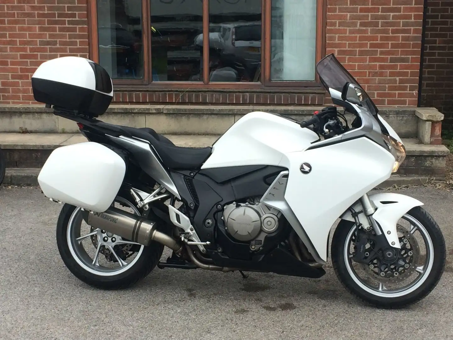 Honda VFR 1200 Alb - 1