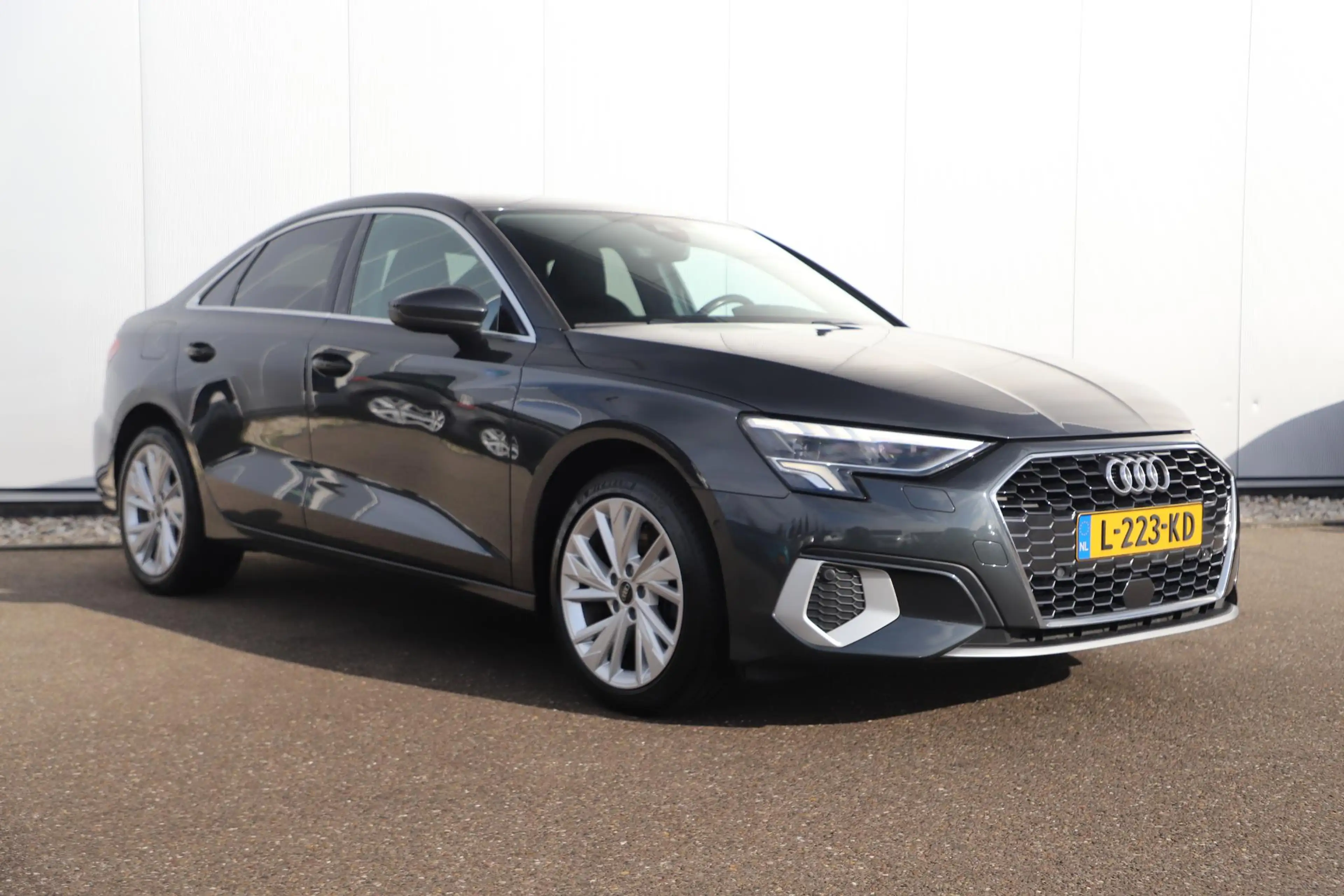 Audi A3 Limousine 30 TFSI Business edition Automaat Trekha — photo 3
