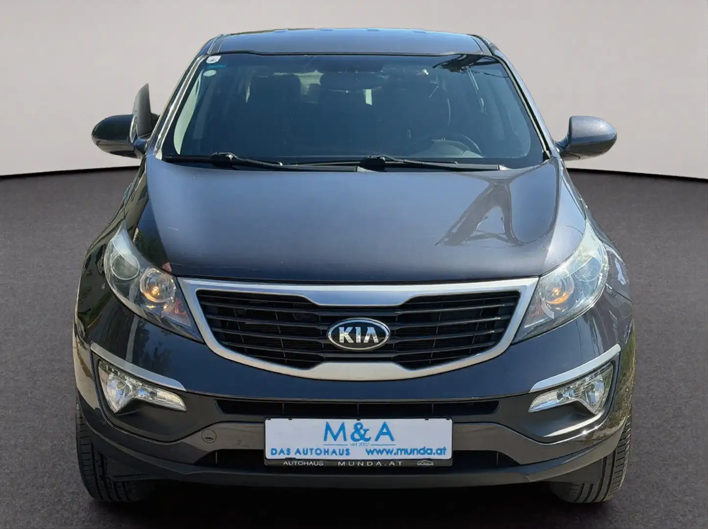 Kia Sportage Sportage Cool 1,6 GDI 2WD ISG Österreich-Paket Schwarz - 2