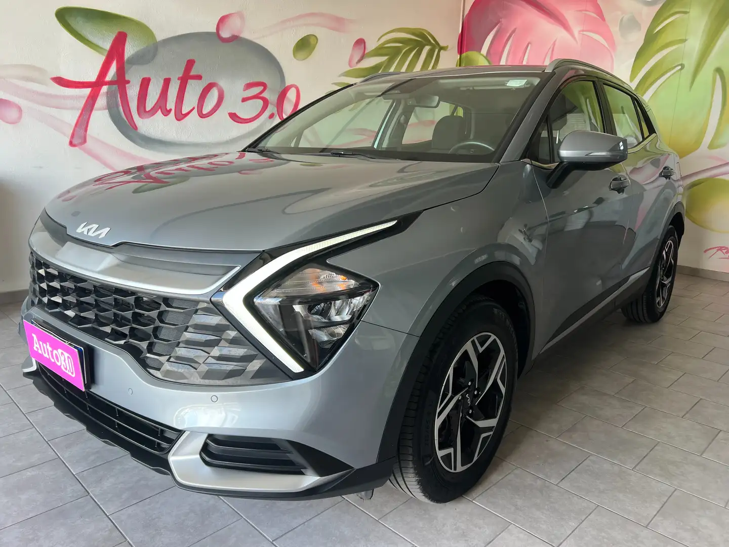 Kia Sportage Sportage V 2022 1.6 crdi Style imt 7 ANNI GARANZIA Grijs - 1