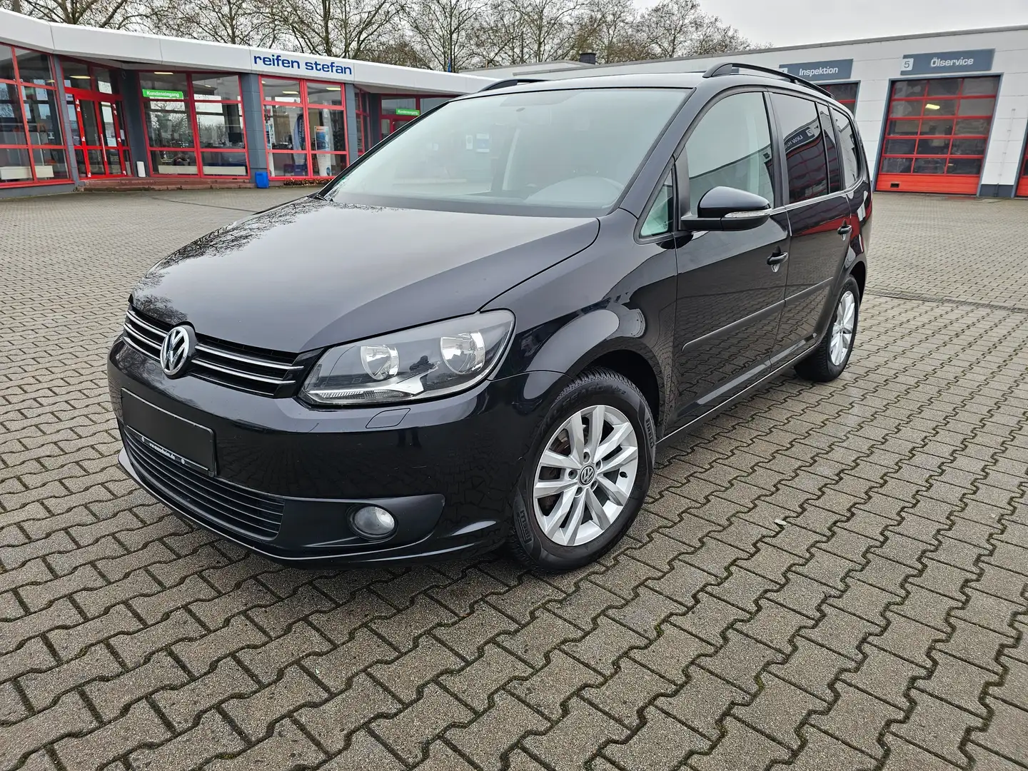 Volkswagen Touran Touran Diesel 1.6 TDI DPF BlueMotion,Klima,PDC,Tuv Schwarz - 2