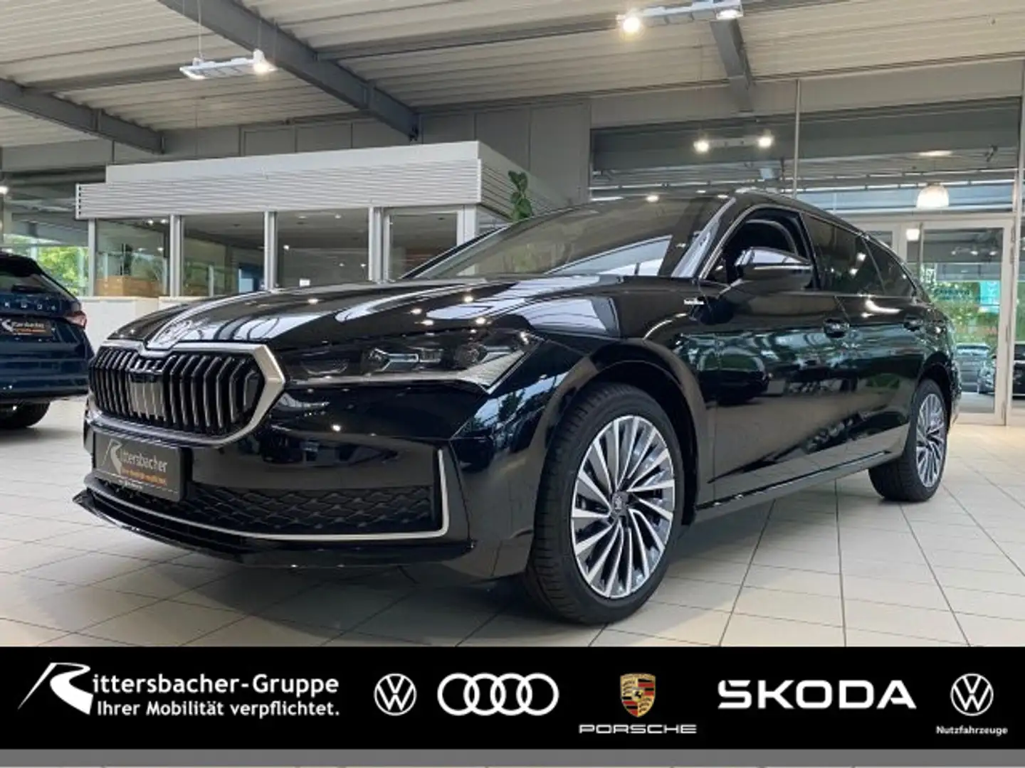Skoda Superb Combi L&K 2,0 TDI 142 kW 7-Gang-DSG 4x4 V Schwarz - 1
