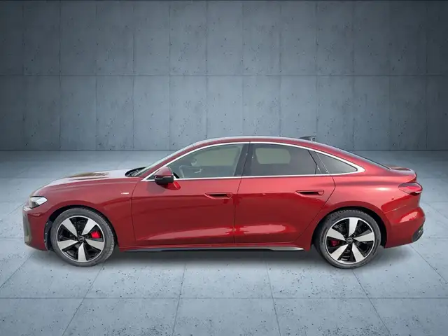 Audi A5 view 3