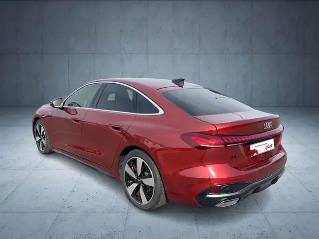 Audi A5 view 4