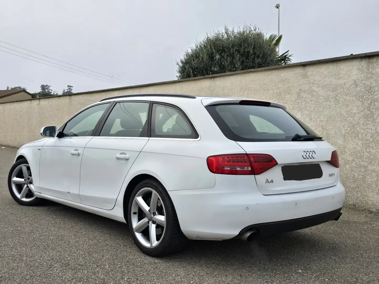 Audi A4 AVANT 2.0 TFSI 211 S LINE Blanc - 2