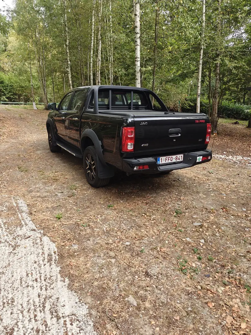 JAC T8 - 2