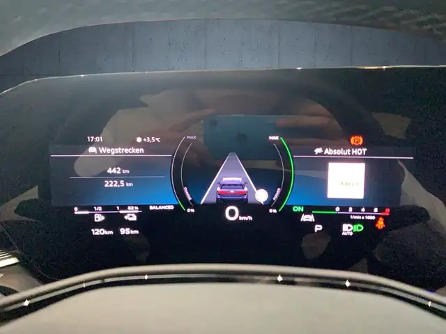 Audi A6 view 10