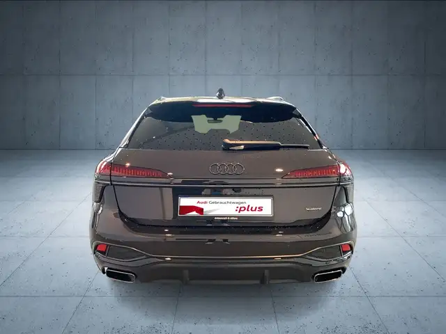Audi A6 view 4