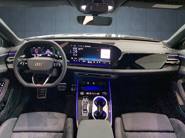 Audi A6 view 11