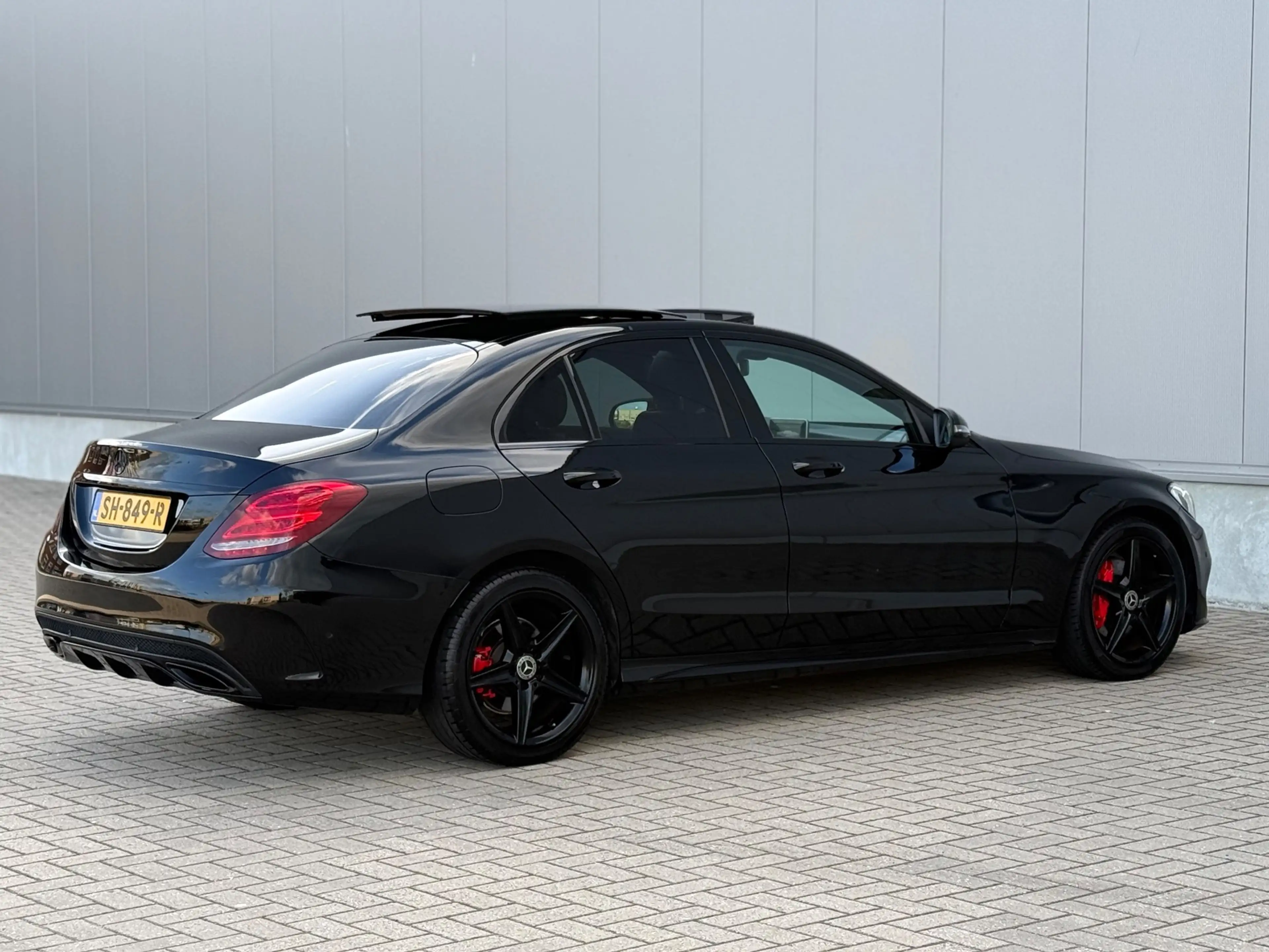 Mercedes-Benz C 180 AMG PANO NAP NIGHT PAKKET — photo 5
