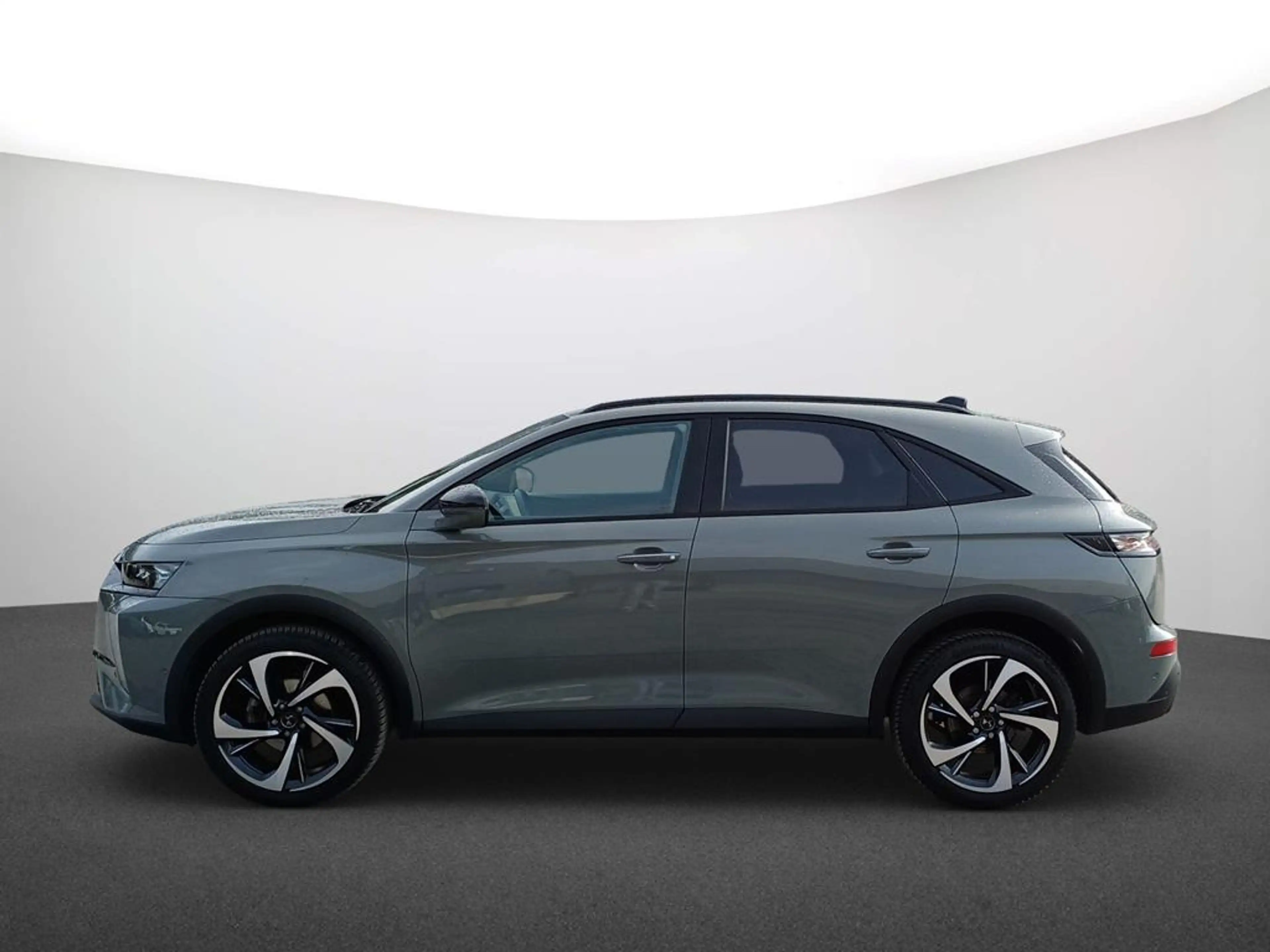 DS Automobiles DS 7 Crossback DS7 Opera — photo 4