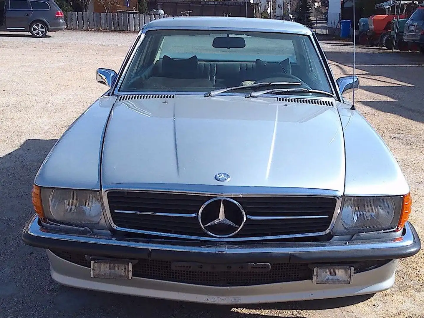 Mercedes-Benz 350 SLC Plateado - 1