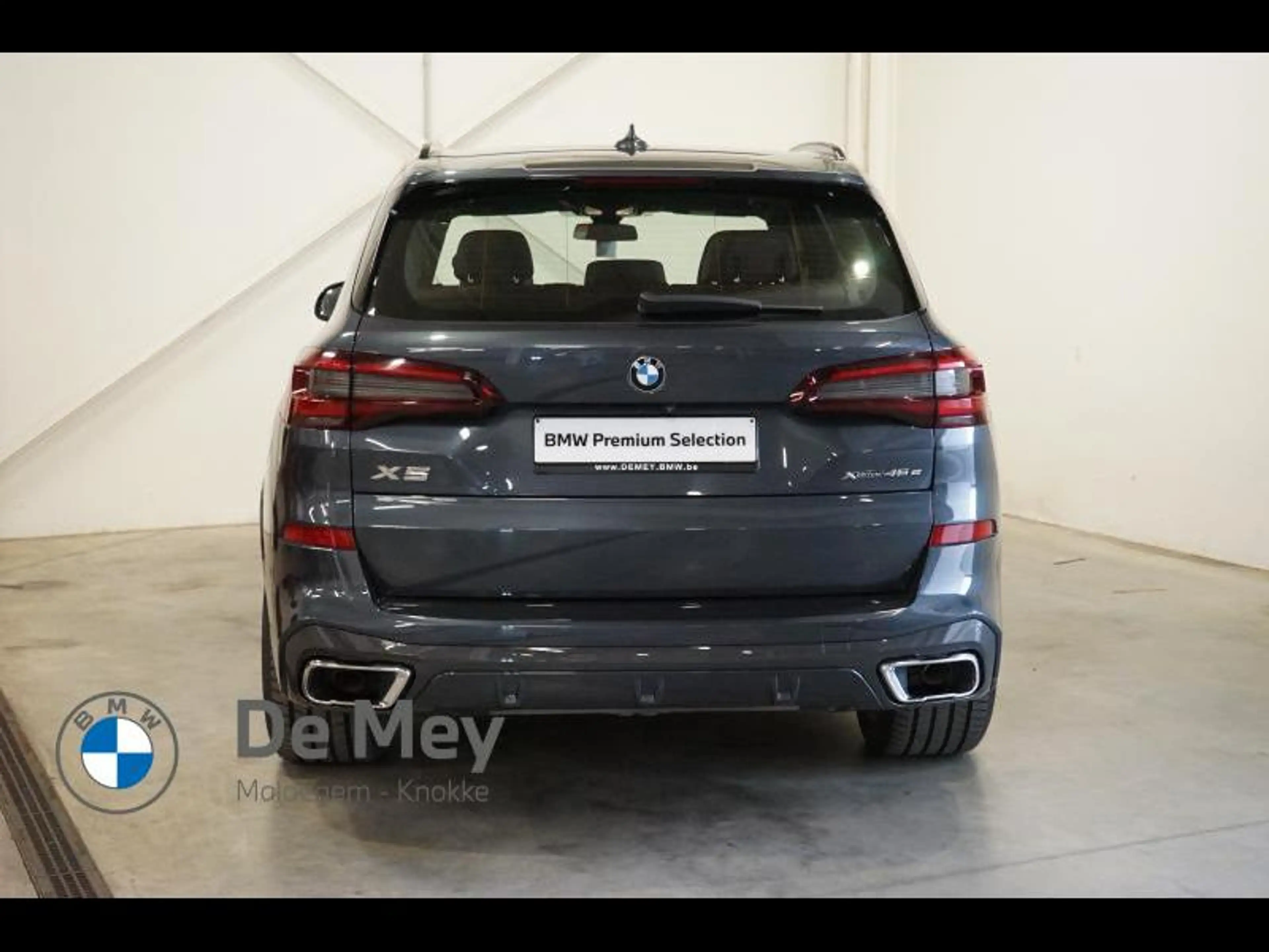 BMW X5 45e — photo 4