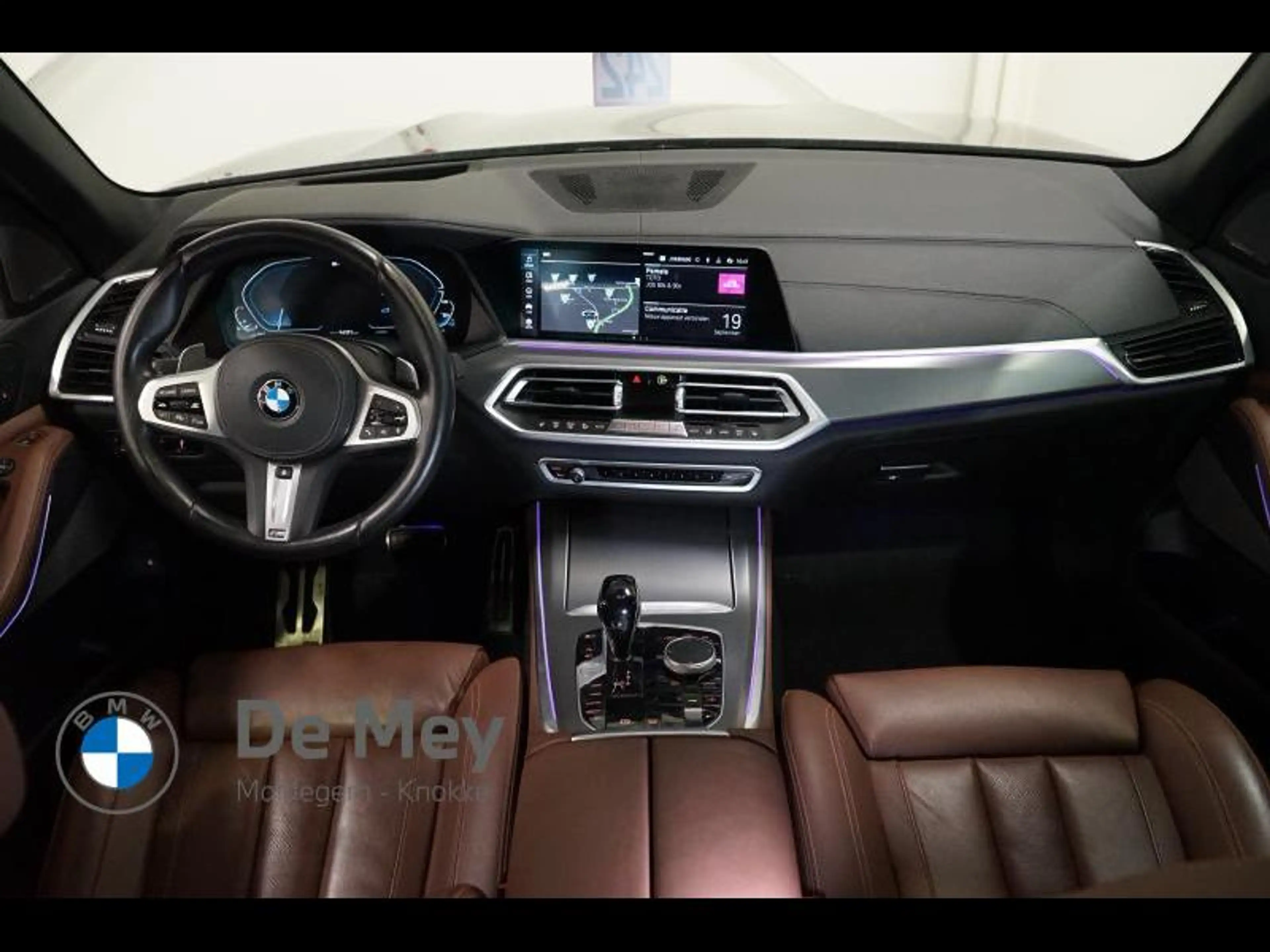 BMW X5 45e — photo 7