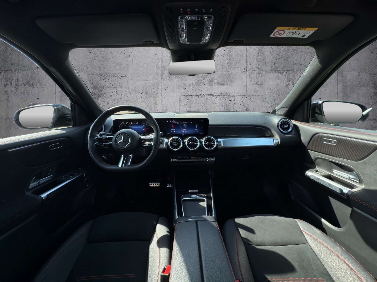 Mercedes-Benz GLB 180