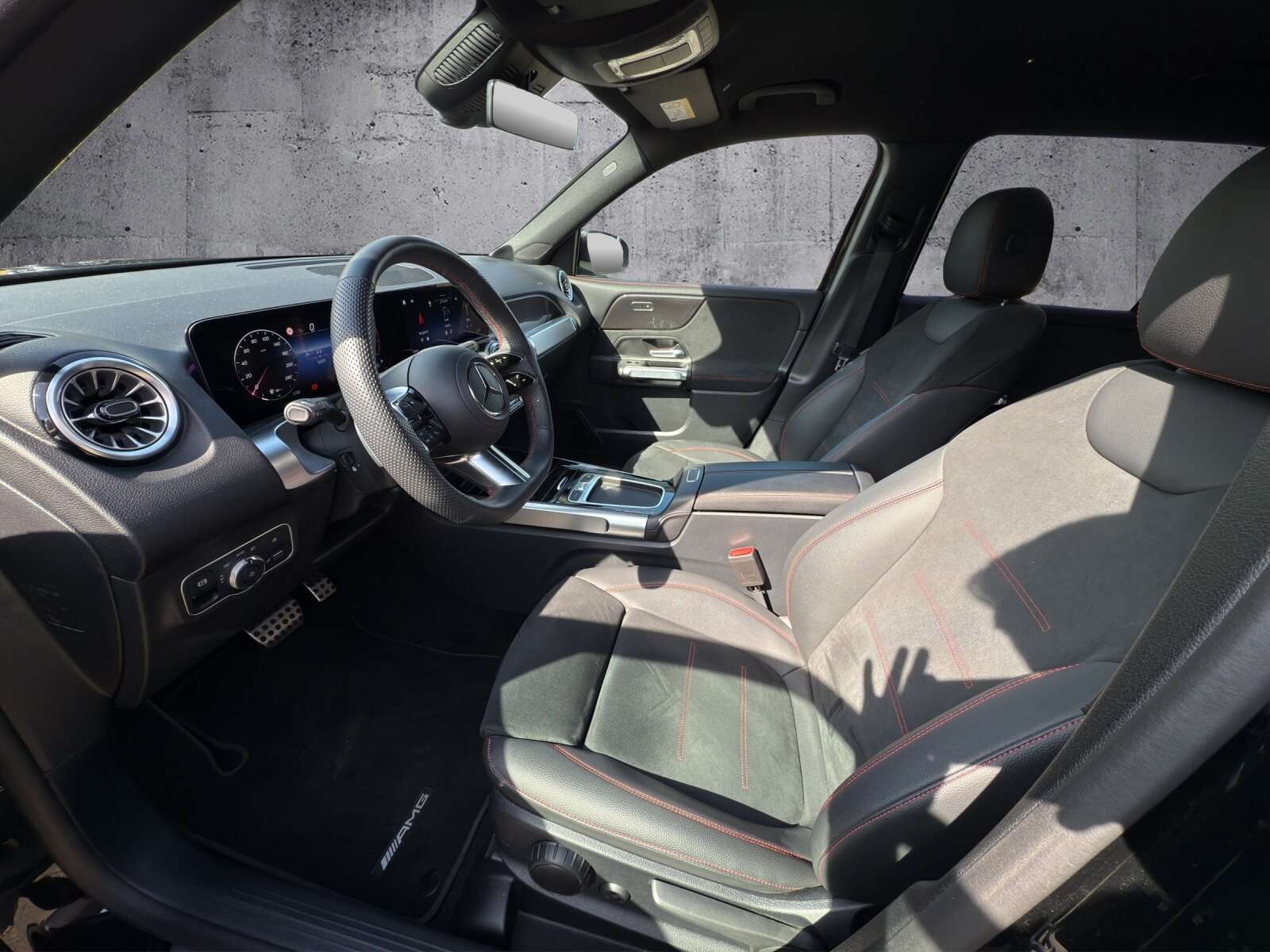 Mercedes-Benz GLB 180