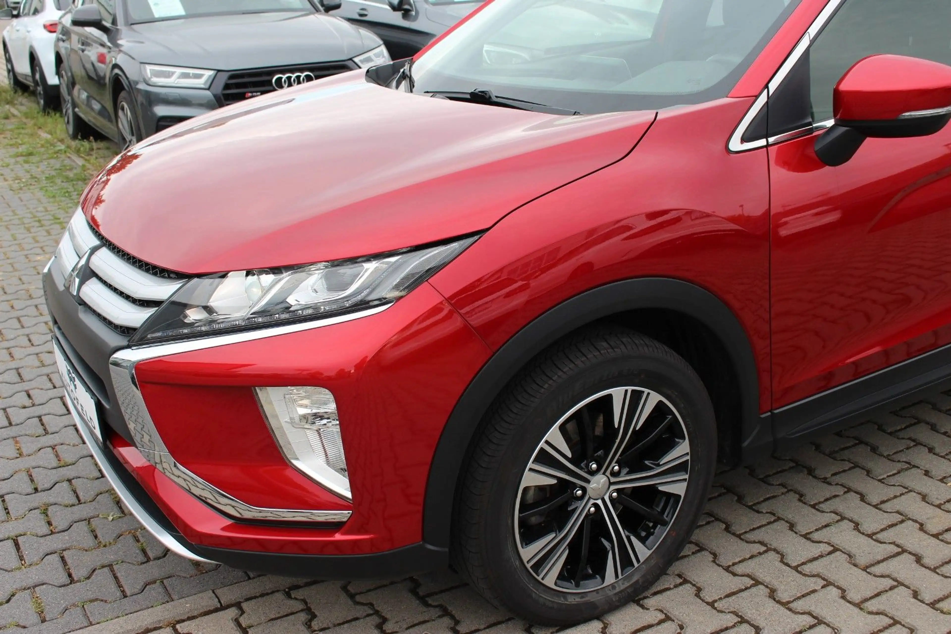 Mitsubishi Eclipse Cross DIAMANT/SHEFT/BT/CARPLAY — photo 7