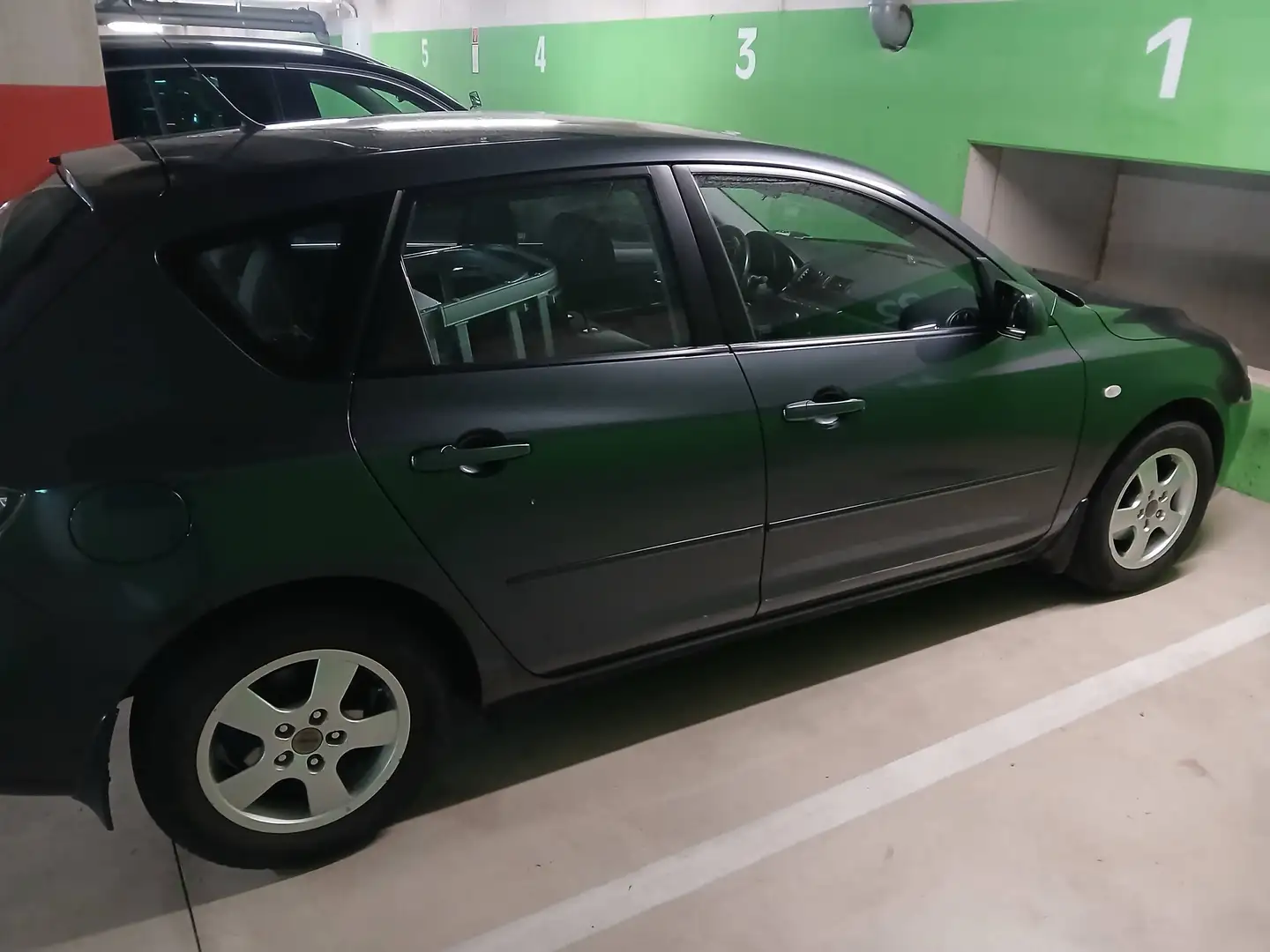 Mazda 3 Mazda 3 Sport 1,4i TE Plus TE Plus Grau - 1