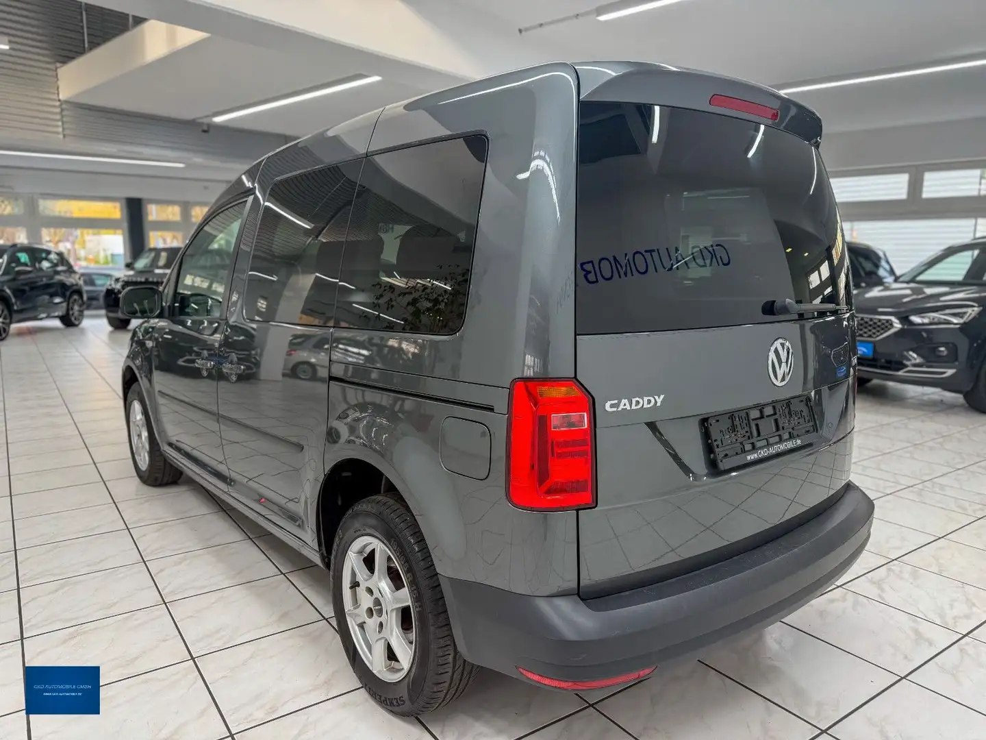 Volkswagen Caddy Trendline 2.0 TDI*Navi*Kamera*Shz* Gris - 2