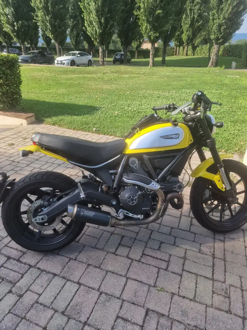 Ducati Scrambler Icon 800 Jaune - 1