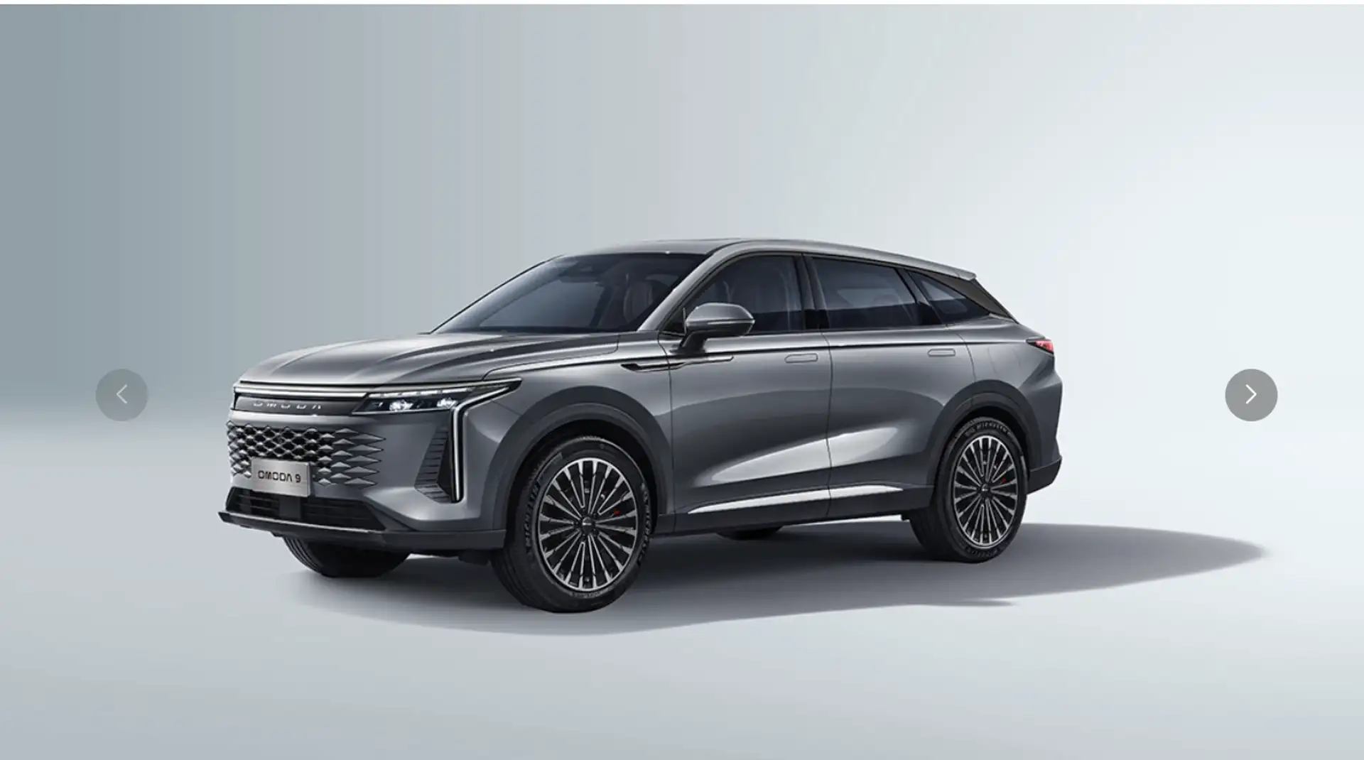 Omoda 1.5 TGDI 537 CV Super Hybrid System i-AWD Premium Сірий - 1