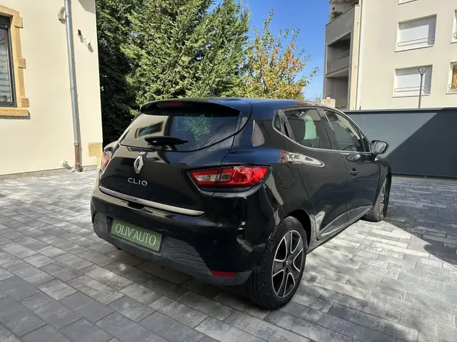 Renault Clio view 13