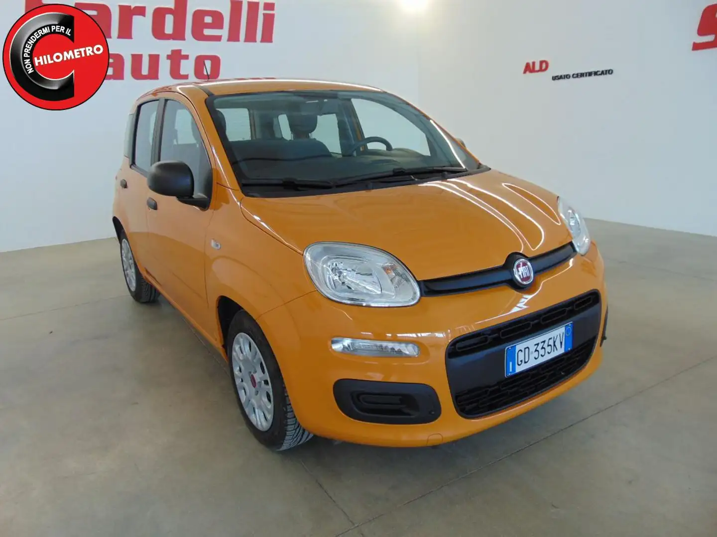 Fiat Panda 1.0 FireFly S&S Hybrid Easy Arancione - 2