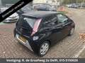 Toyota Aygo 1.0 VVT-i X-Play | Camera | Airco | Dealer onderho Zwart - thumbnail 3
