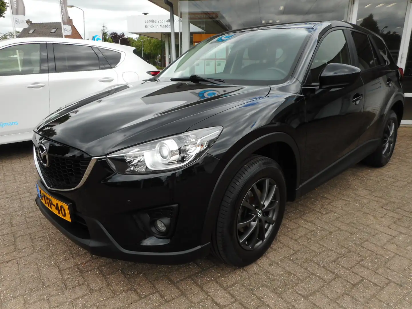 Mazda CX-5 2.0 Limited Edition 2WD Zwart - 2