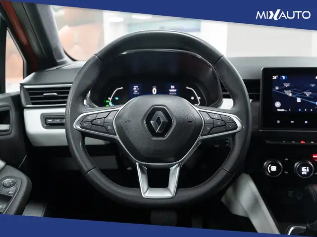 Renault Clio view 12