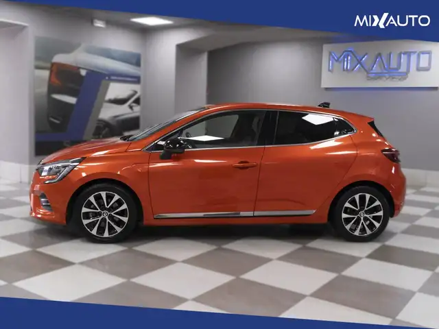 Renault Clio view 3