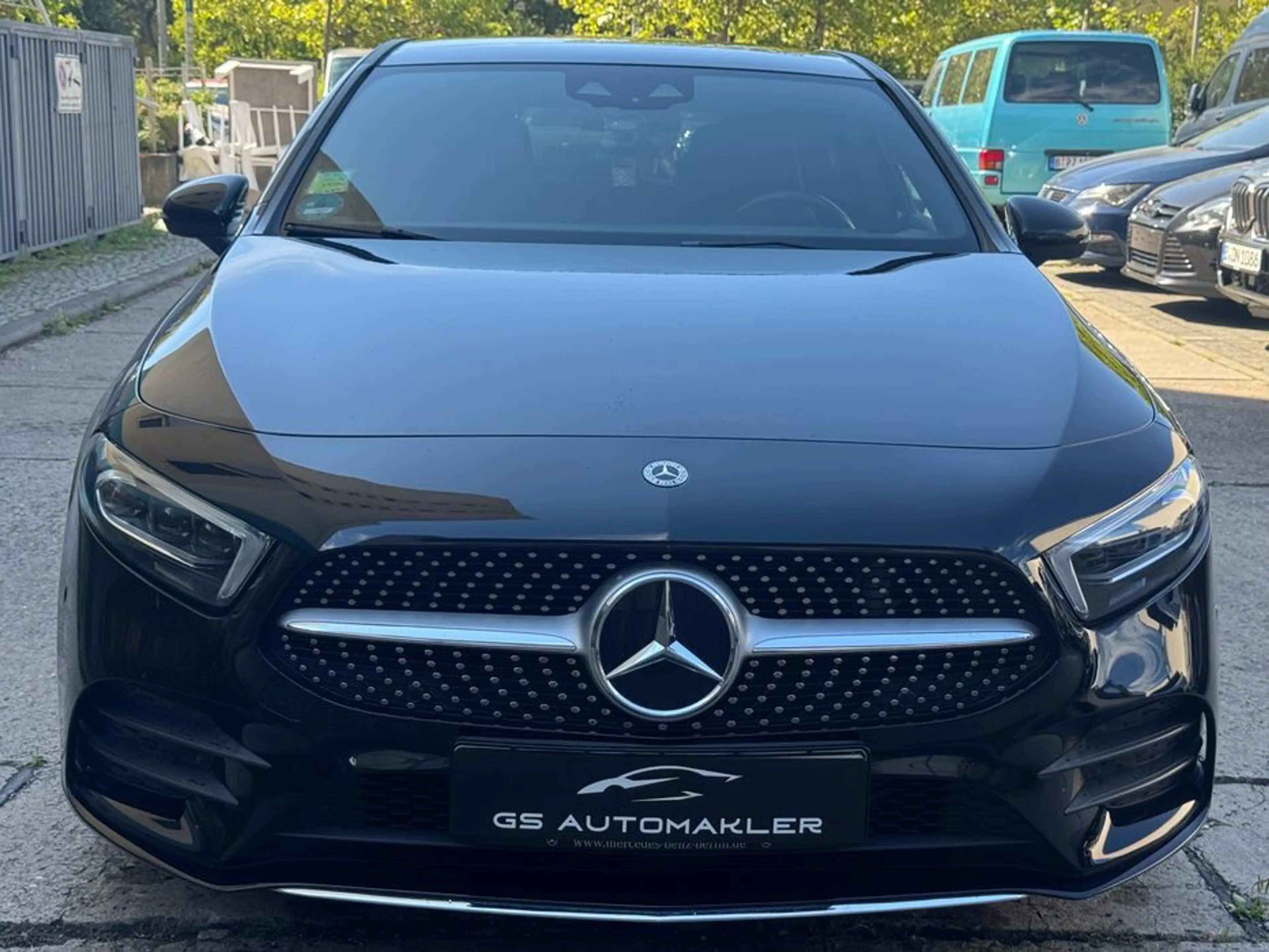 Mercedes-Benz A 200 AMG Line Schiebedach Sitzheizung LED — photo 4