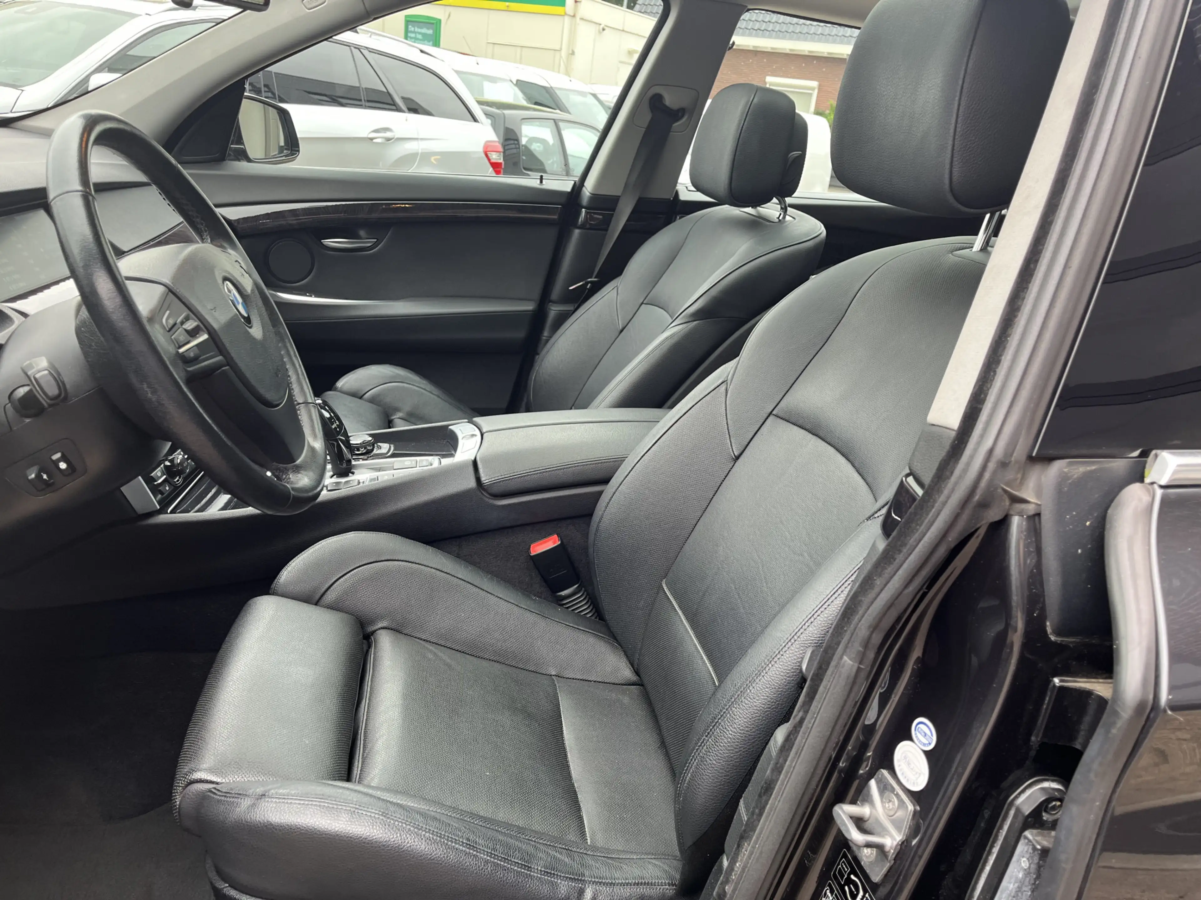 BMW 550 550I XDRIVE Aut. , Panoramadak , Leer — photo 8