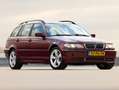BMW 330 330xi Special Ed. Czerwony - thumbnail 4