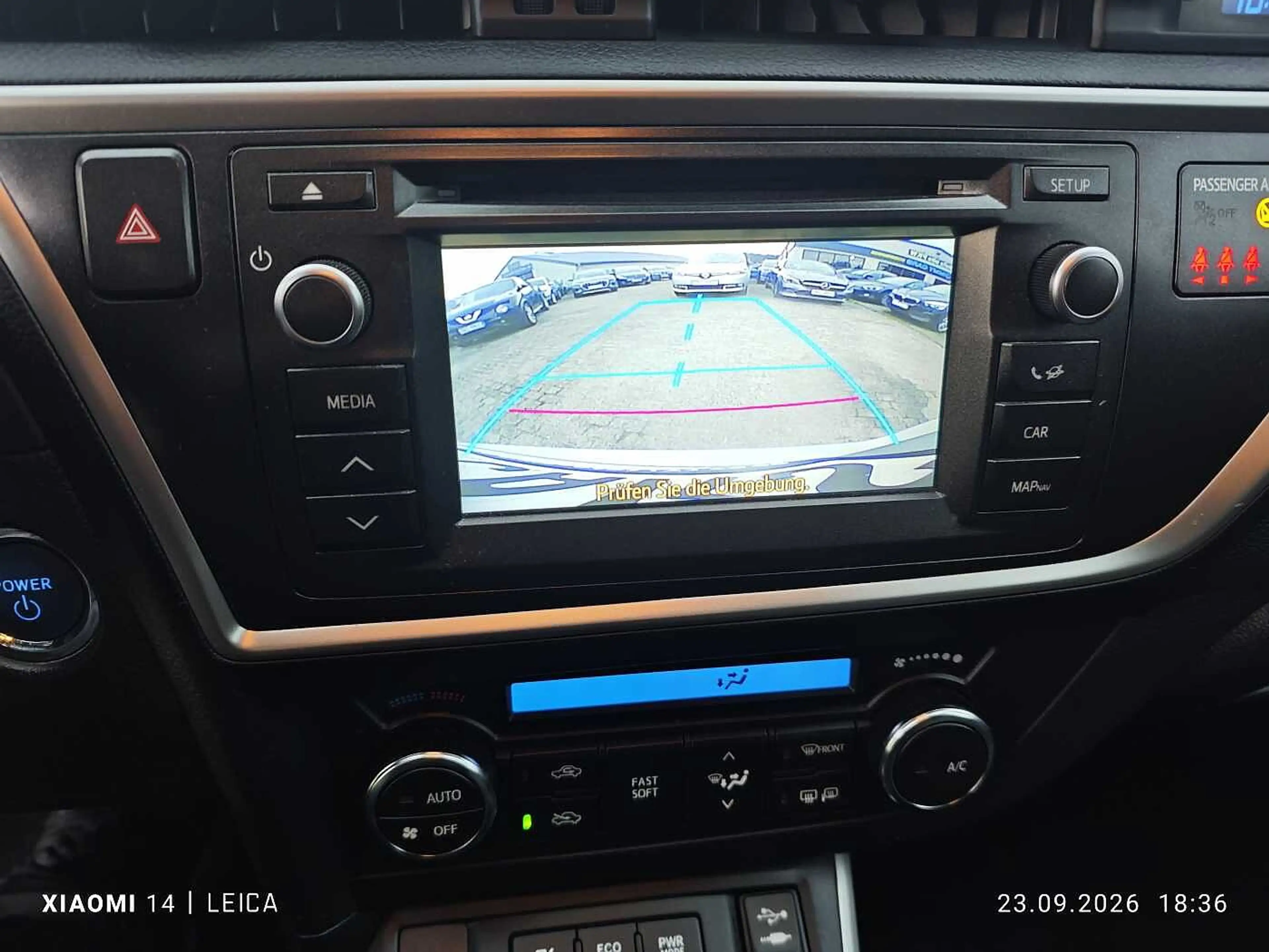 Toyota Auris Touring Sports Hybrid 1.8 VVT-i Automatik Team Deu — photo 13